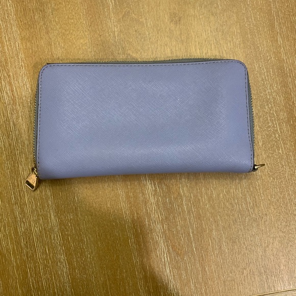 Tory Burch Robinson Zip Continental Wallet - Picture 2 of 16